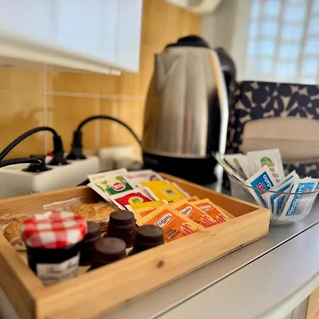 One Bedroom With Parking - Lemon Festival Lejlighed *