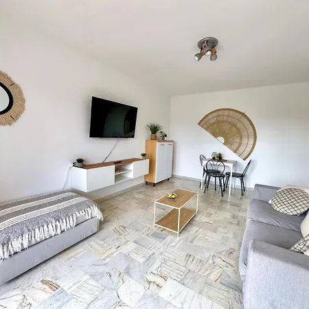 One Bedroom With Parking - Lemon Festival 芒通